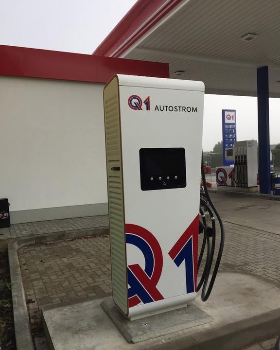 Q1 Tankstelle